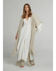 Woman Wearing Estilo Emporio Tie Kimono - Scorpione Natural - JACKET LUXAMORE