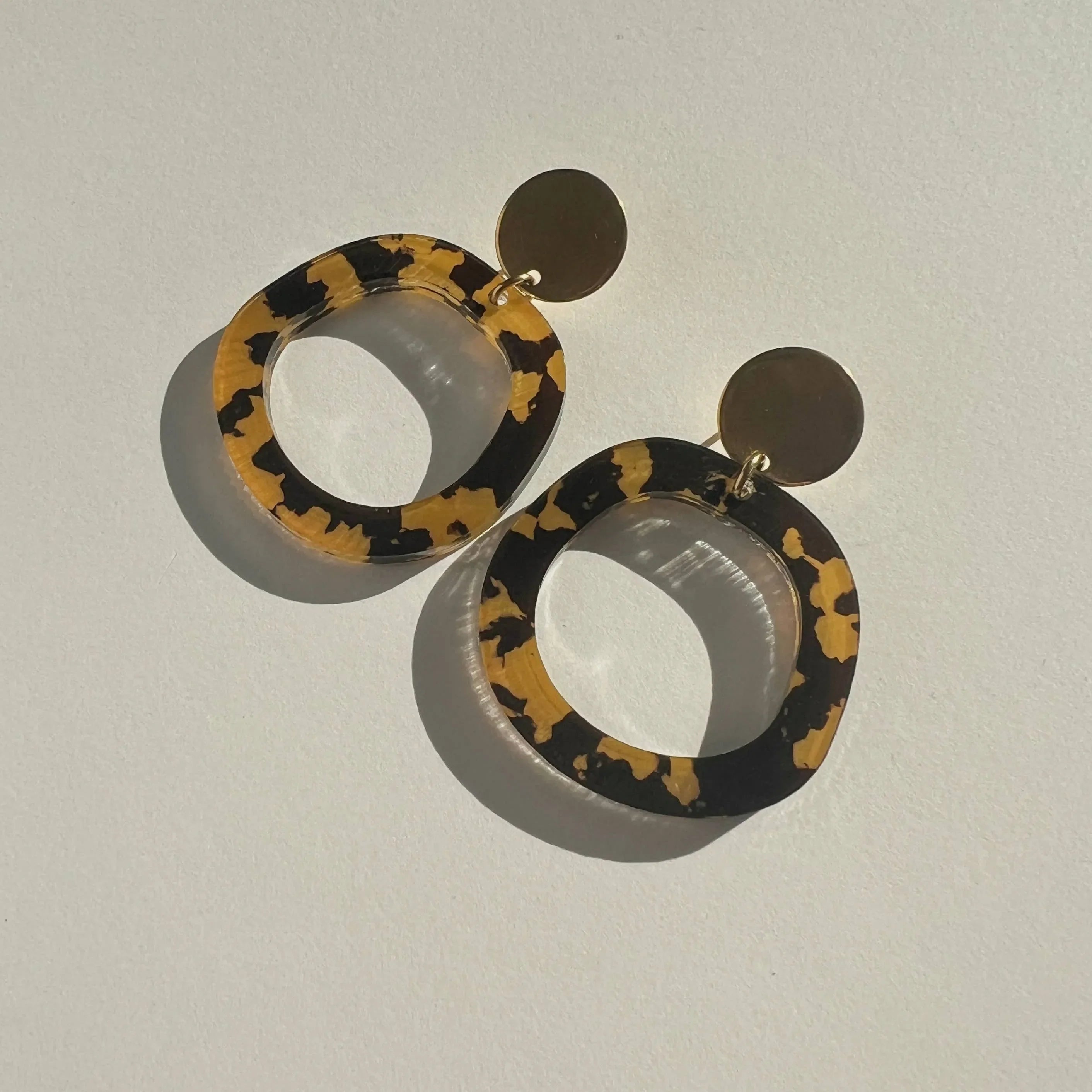 Mingled Charlie Gold and Tortoise Shell Dangle Earrings