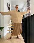 Lemme Cashmere Sweater Oversize Knit - Made In Italy: Beige worn by model in natural setting LUXAMORE 