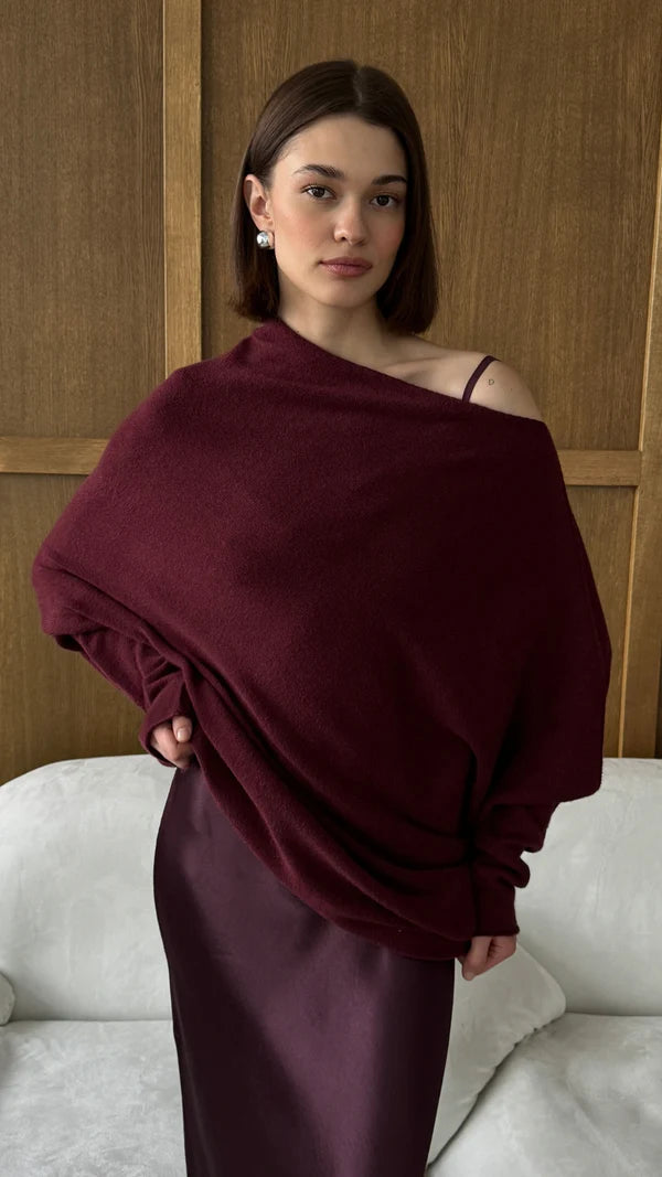 Alemais Sustainable Florence-Shirt close up worn by model LUXAMORE