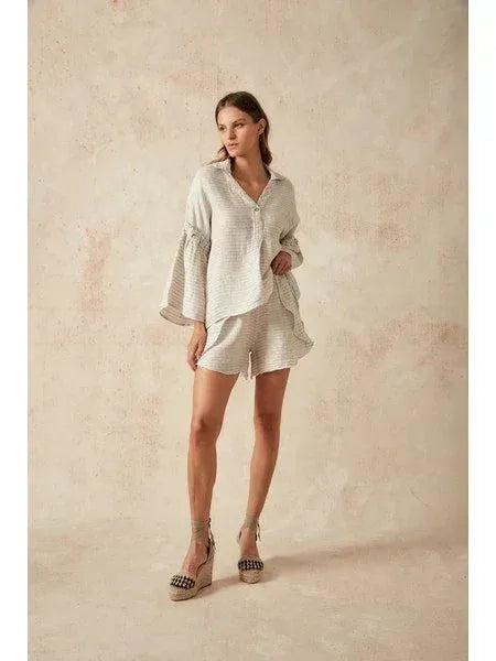 Estilo Emporio Filly Shorts worn by model in natural setting LUXAMORE 