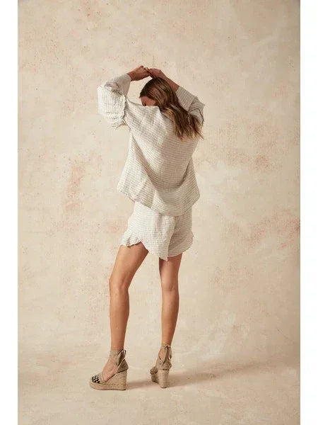 Estilo Emporio Filly Shorts worn by model in natural setting LUXAMORE 