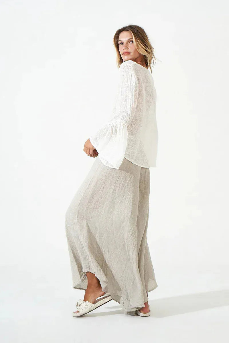 Estilo Emporio Halston Top - Natural worn by model in natural setting LUXAMORE 