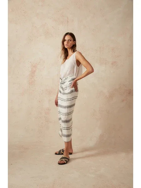 Estilo Emporio Malay Skirt - Monochroma worn by model in natural setting LUXAMORE 