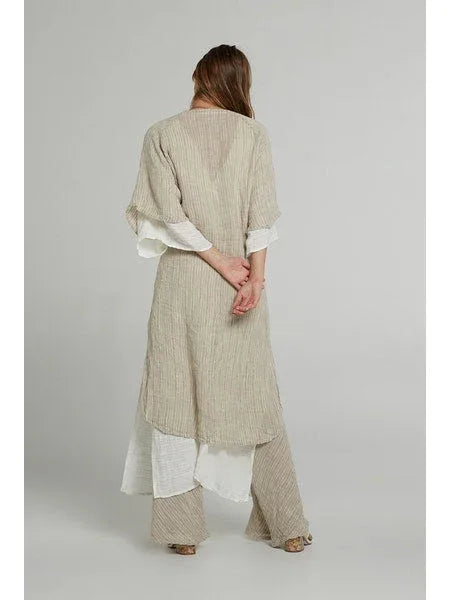 Estilo Emporio Tie Kimono - Scorpione Natural worn by model in natural setting LUXAMORE 