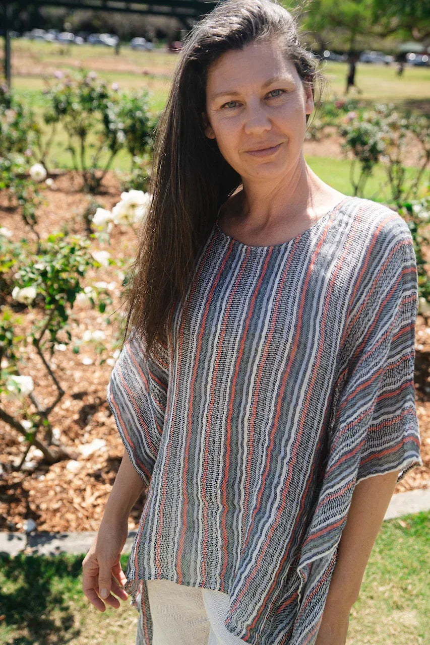 Exclusive: Estilo Emporio Parla Top - Bolegna - LUXAMORE