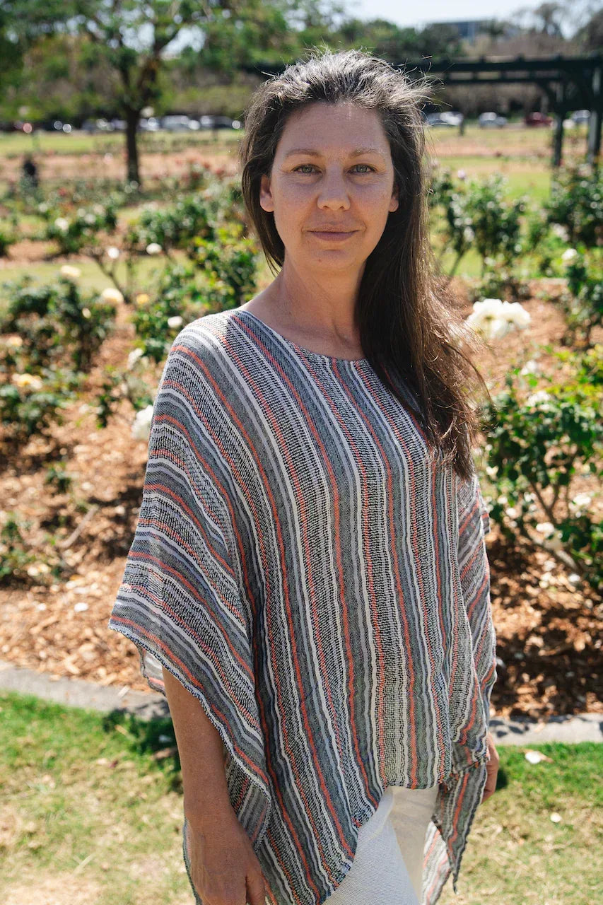 Exclusive: Estilo Emporio Parla Top - Bolegna - LUXAMORE