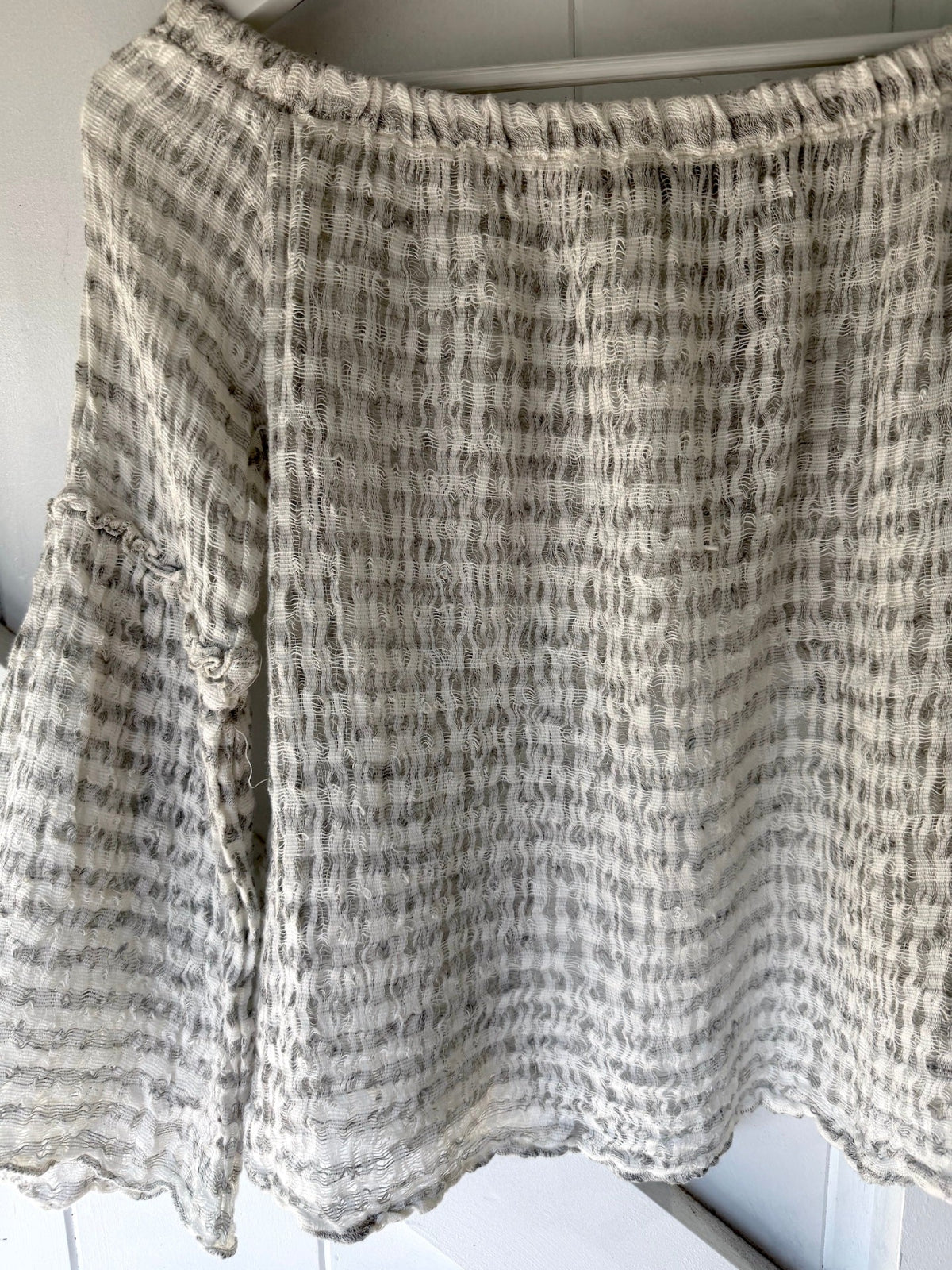 Textured estilo emporio top on a white background