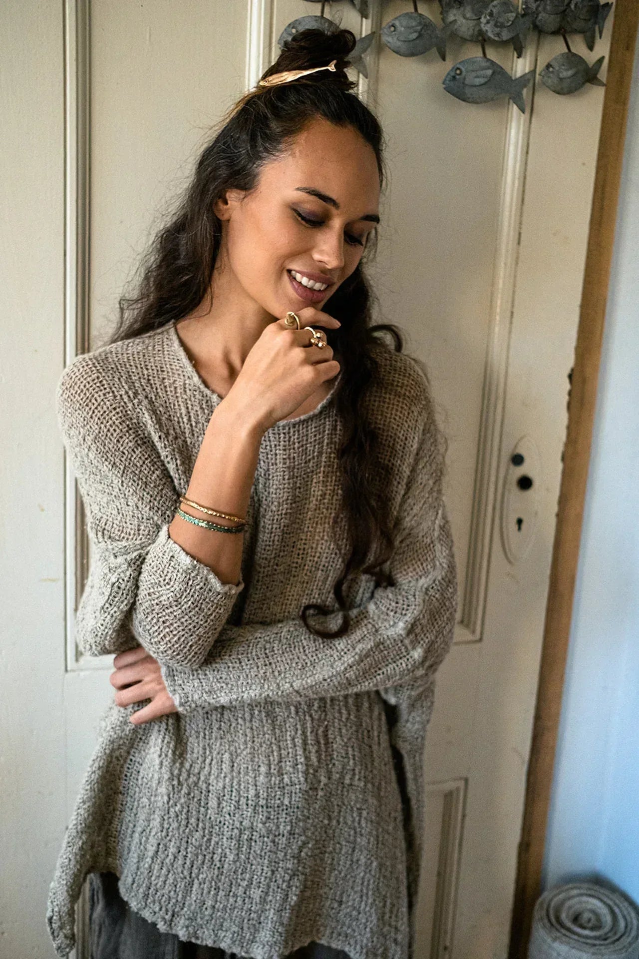 La Bottega di Brunella Top Maglia Bonta - Campagna Naturale worn by model in natural setting LUXAMORE 