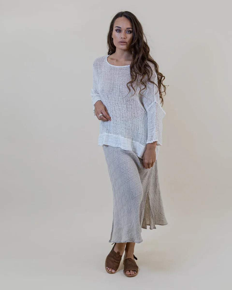 La Bottega di Brunella Top Maglia Europa - Campagna Latte worn by model in natural setting LUXAMORE 