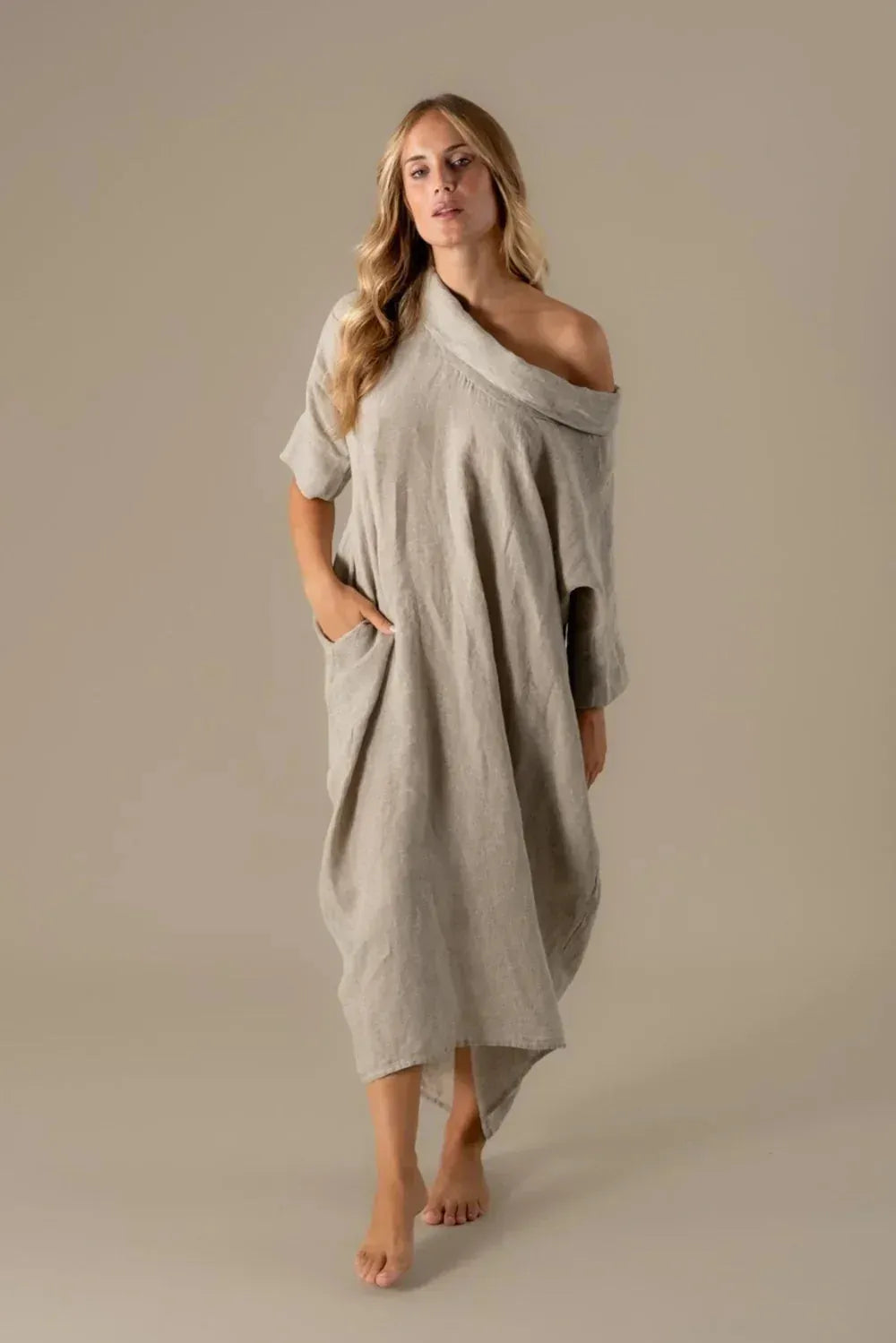 La Bottega di Brunella VESTITO SULTANO - Blue worn by model in natural setting LUXAMORE 