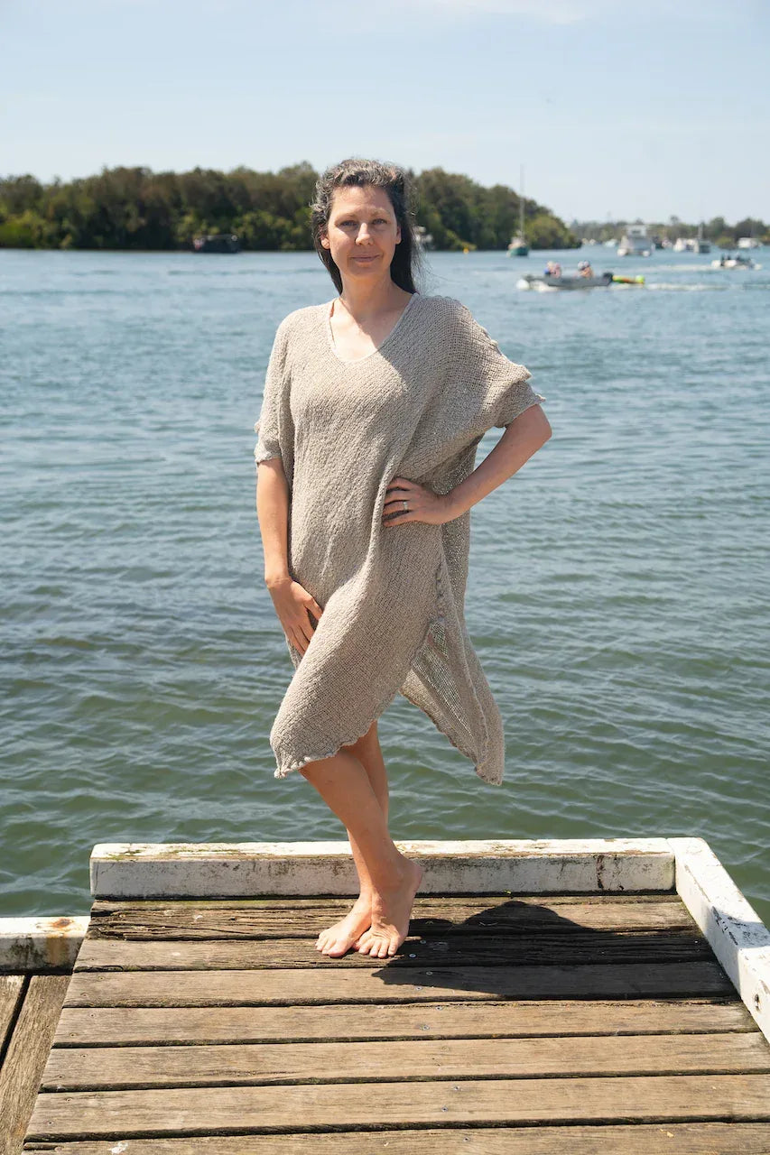 Woman Wearing La Bottega di Brunella Linen Dress Vestito Fausta Campagna - Natural - Dress LUXAMORE