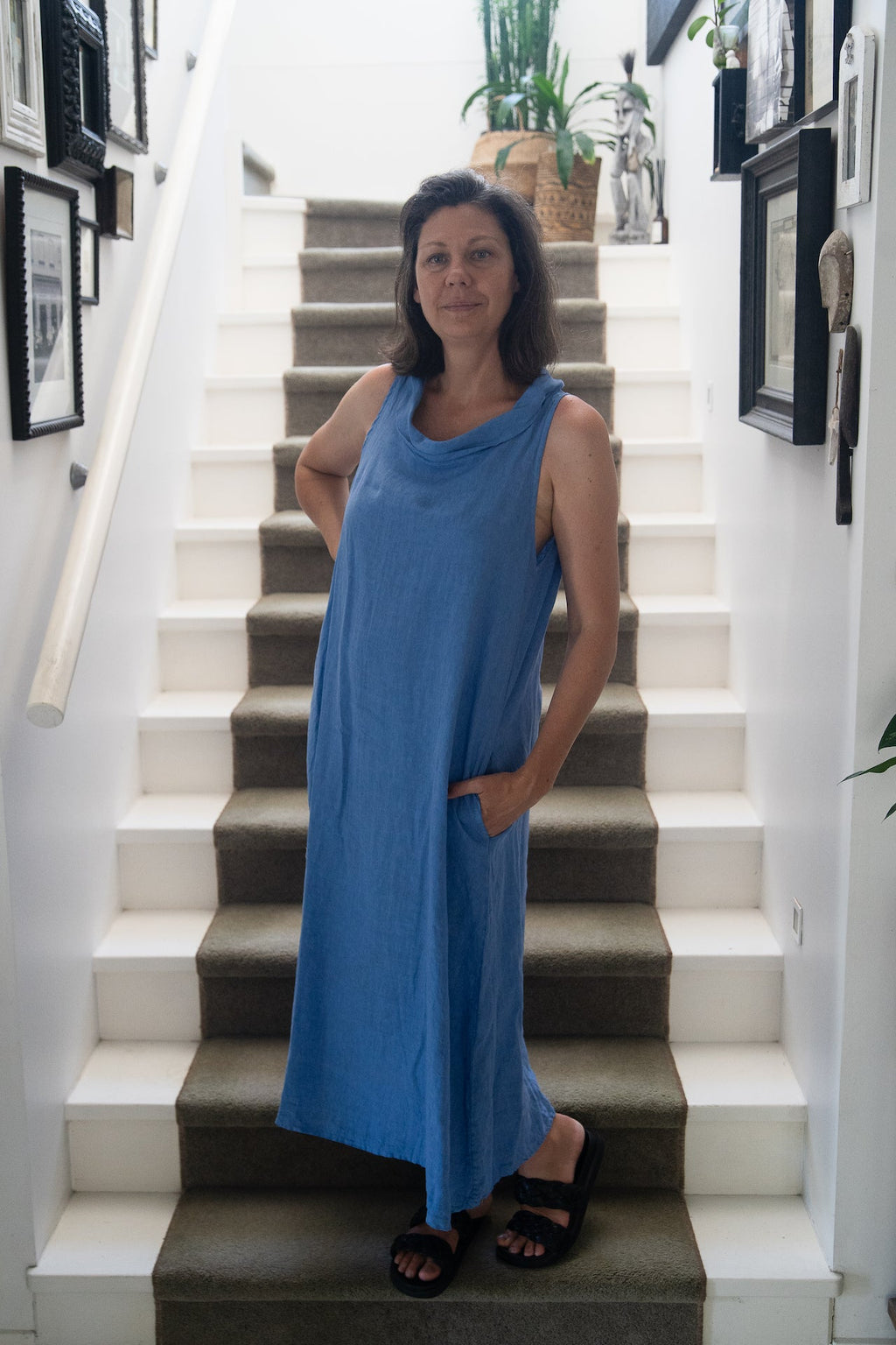 Linen Dress Made in Italy: Sleeveless Boat Neck Maxi Blue