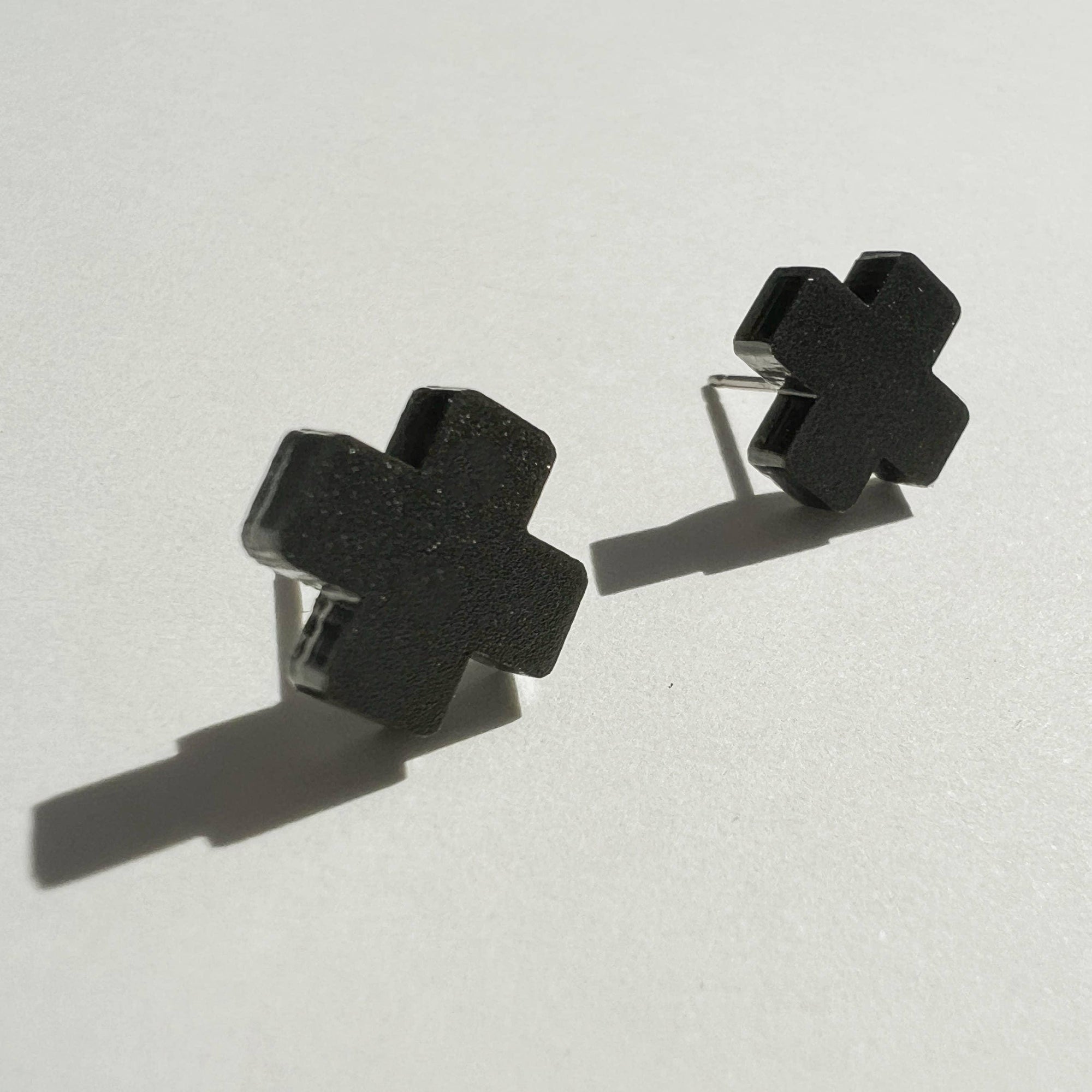 Mingled Black Cross Stud Earrings - Small Cross Earrings, Minimalist LUXAMORE  