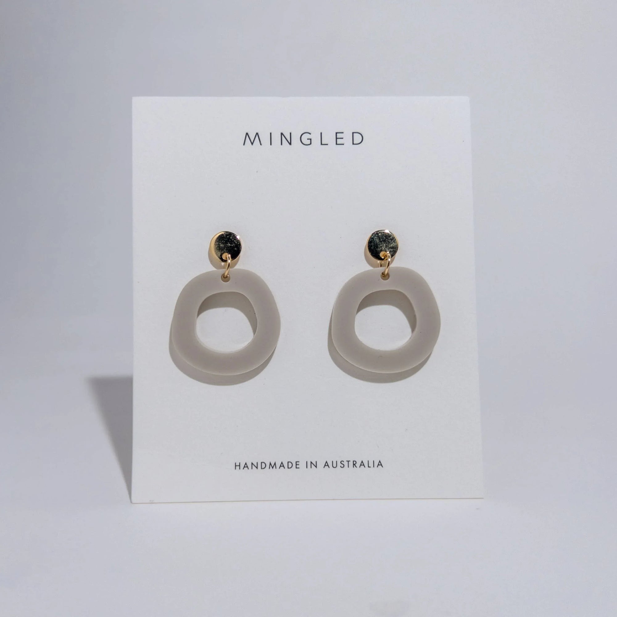 Mingled Dangle Earrings Ivory Beige - Frankie Minimalist - LUXAMORE