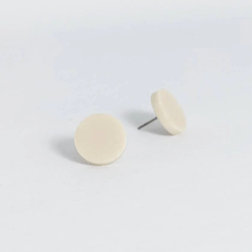 Mingled Trio Set of Studs - 15mm round studs - Ivory, Moss, Olive Gr worn by model in natural setting LUXAMORE 