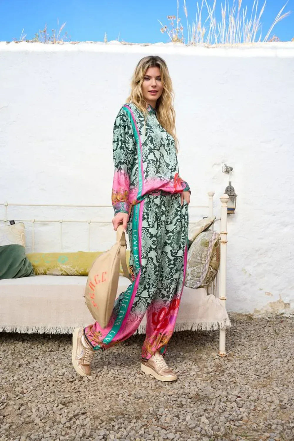 Miss Goodlife Smile Amore Pants - LUXAMORE