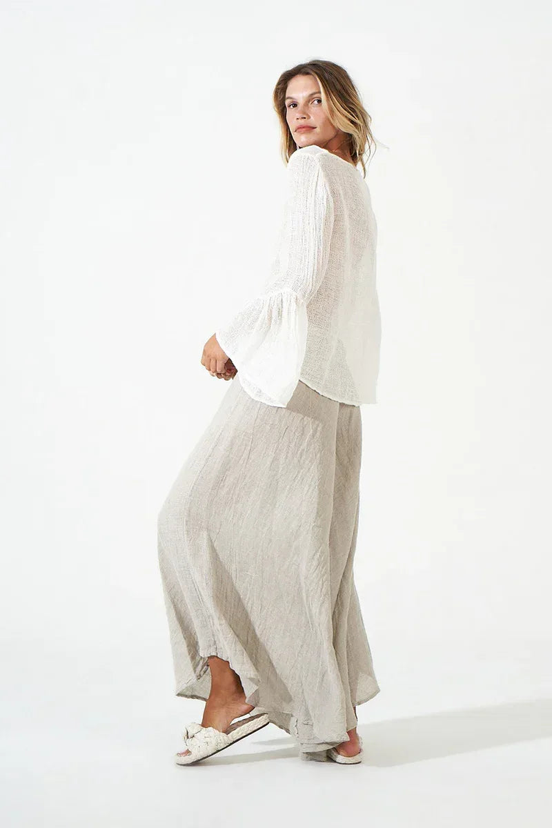 Estilo Emporio Halston Top - Natural worn by model in natural setting LUXAMORE 